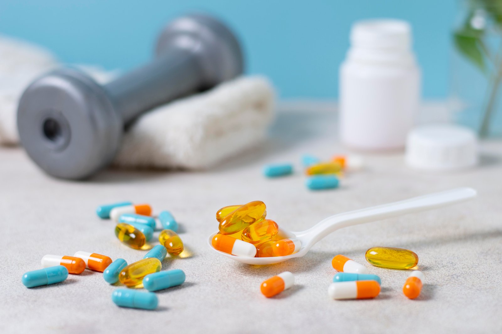 Popular Dietary Supplements Under Scrutiny: What Science Supports and What Falls Short