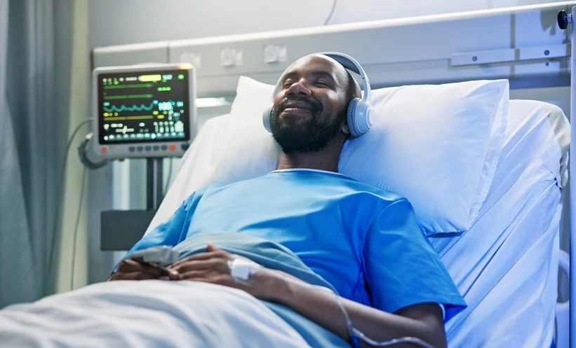 Music Therapy Demonstrates Comparable Effectiveness to Sedatives in Reducing Surgical Anxiety